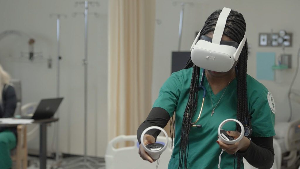 NMC nursing student using a virtual instrument in a classroom